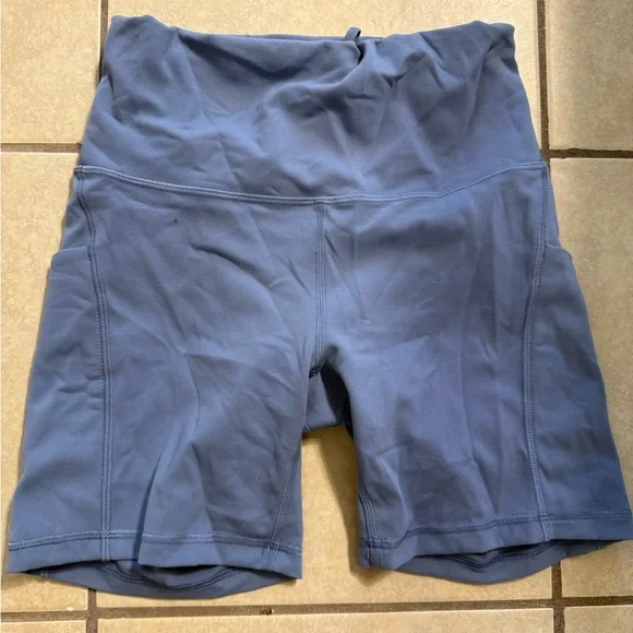 Lululemon Wunder Train High-Rise Short with Pockets 6" in Oasis Blue - Picture 4 of 6
